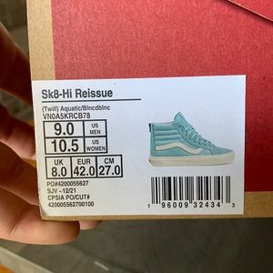 NWT brand new in box sk8- hi vans. Men’s 9, women’s 10.5. Aqua blue.